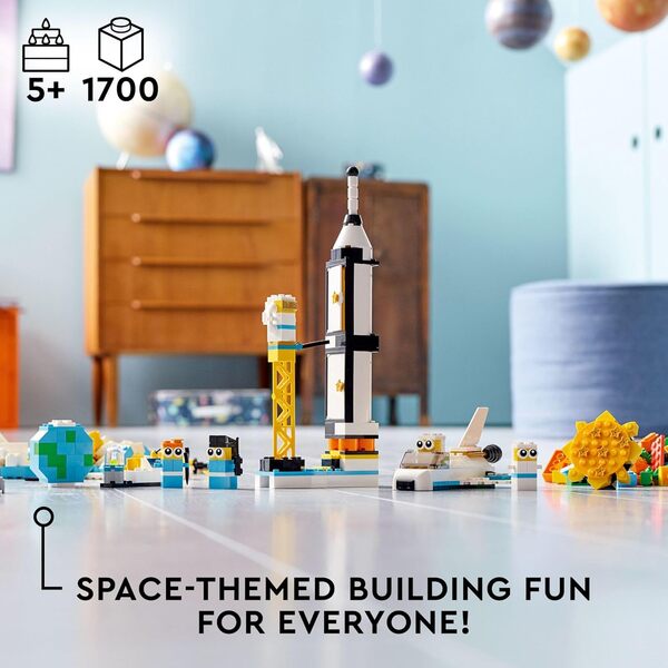 LEGO Classic Space Mission 11022 Kit de construction ; comprend 10 mini jouets spatiaux à construire en 1 pour enfants de 5 ans et plus (1 700 pièces)