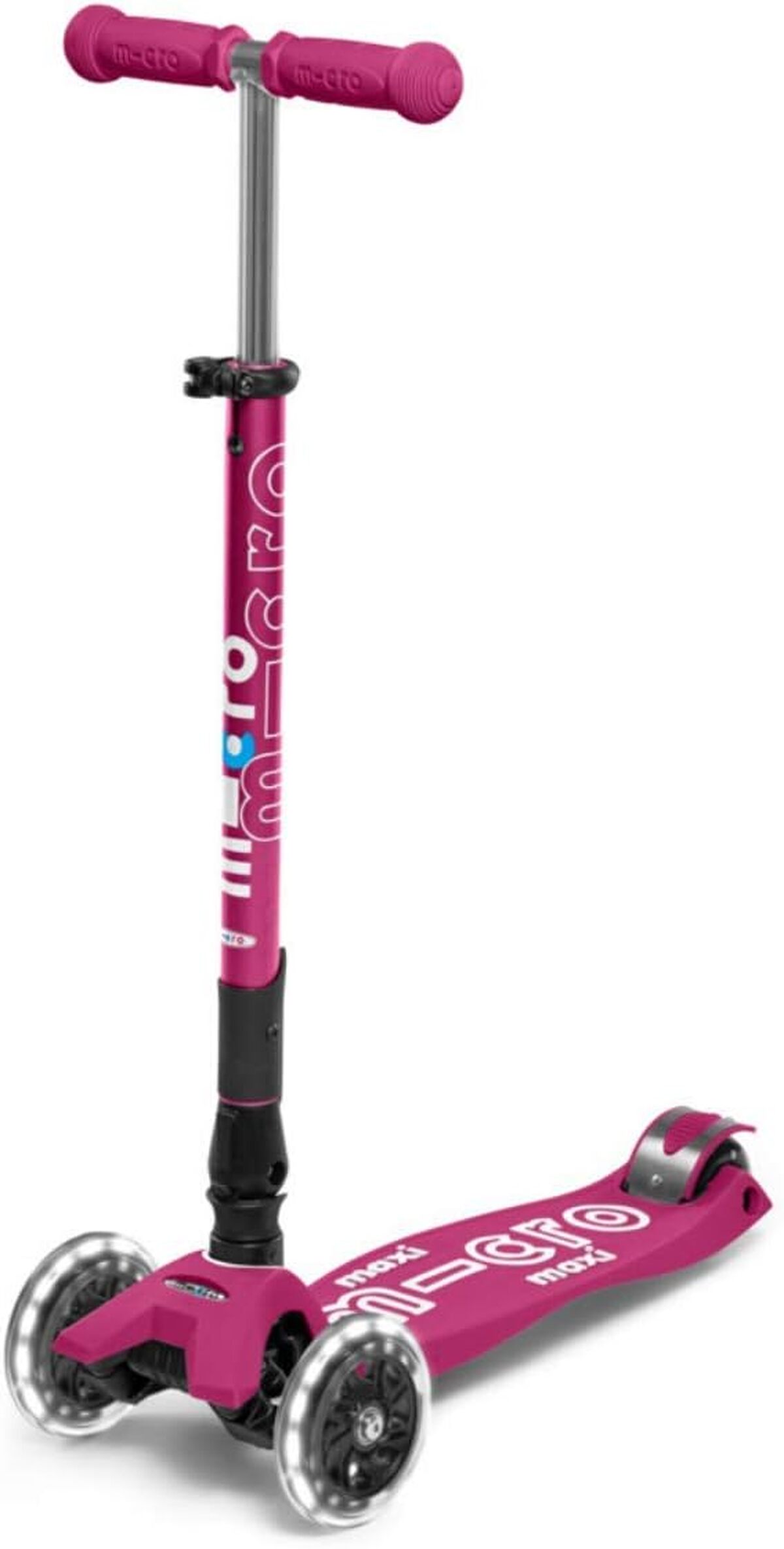 Test de la trottinette Micro Maxi Deluxe LED pliable