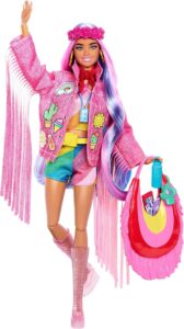Test : barbie Extra Voyage Désert, poupée articulée et ses 15 accessoires