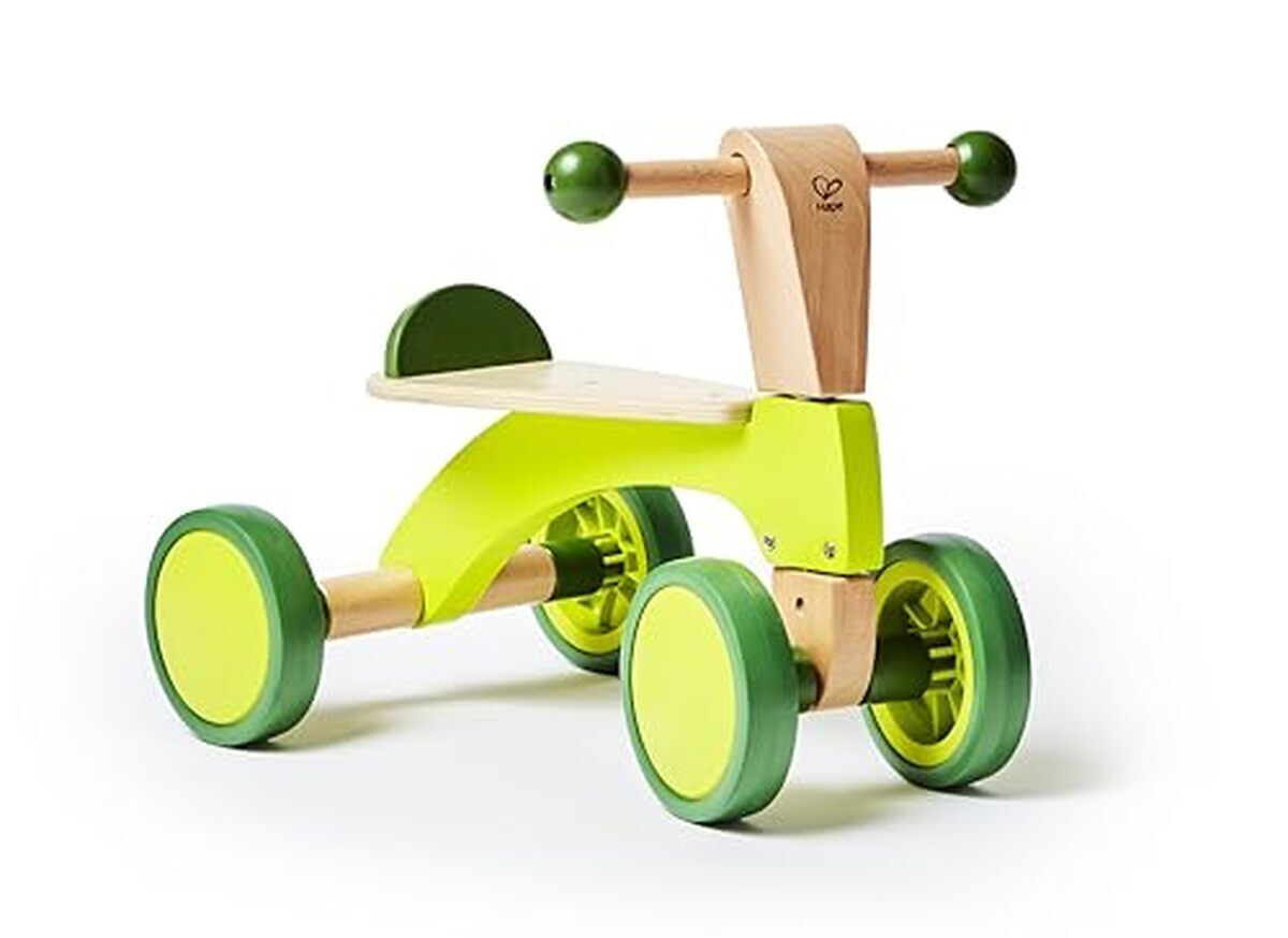Test : porteur bébé Hape en bois vert 4 roues EVA