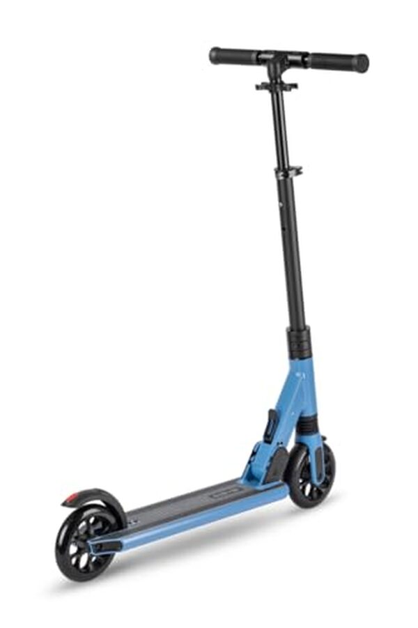 Découvrez notre test de la trottinette enfant Micro Sprite bleu ciel : design compact, pliabilité facile et performance optimale. Parfait pour les petites aventures urbaines  !