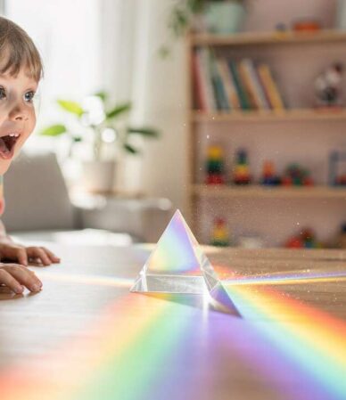 Créer un arc-en-ciel à la maison : expérience scientifique pour enfants