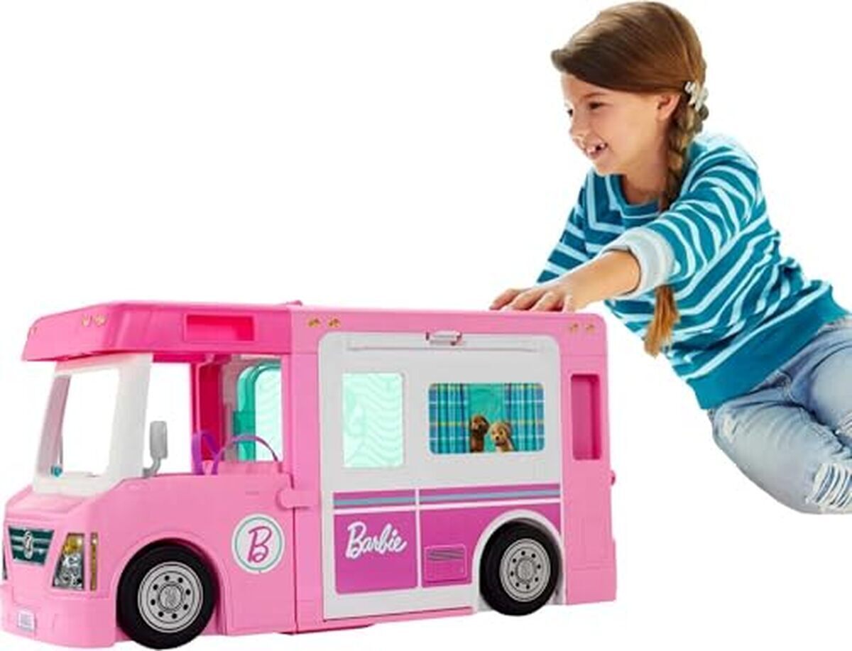 Test du camping-car 3-en-1 Barbie GHL93 : un rêve à découvrir